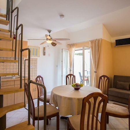 Apartment Smuljic Vrboska Eksteriør billede