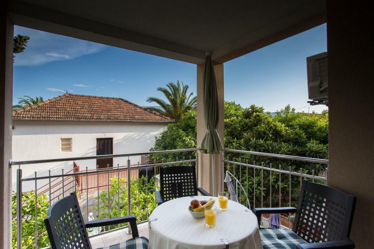 Apartment Smuljic Vrboska Eksteriør billede