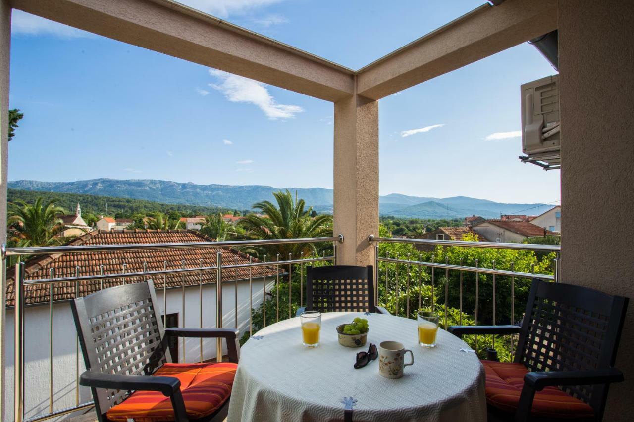 Apartment Smuljic Vrboska Eksteriør billede