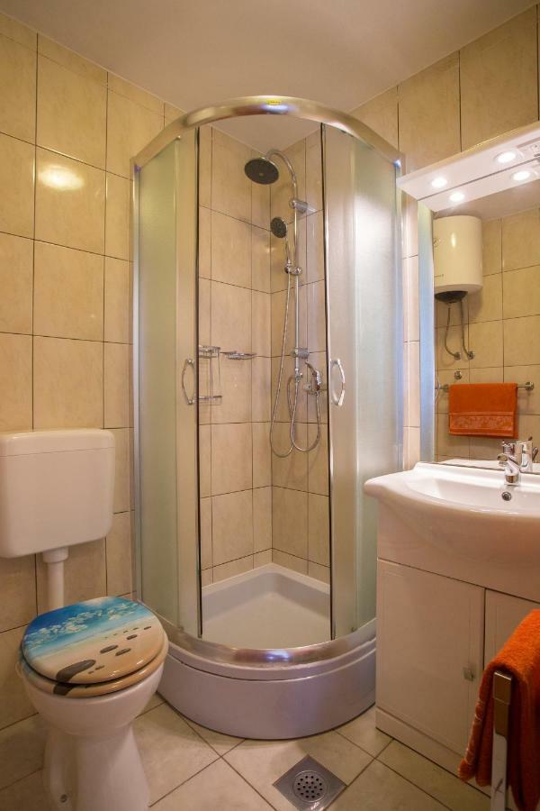 Apartment Smuljic Vrboska Eksteriør billede